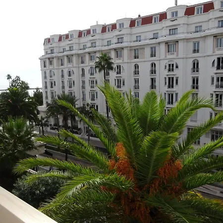 Agence Aici - Gray D'albion 아파트 칸느