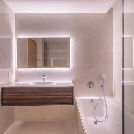 アジャンス Aici グレイ ダルビオン * カンヌ