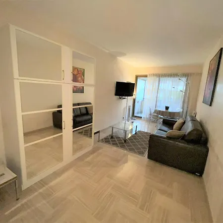 Apartment Agence Aici - Gray D'albion Cannes