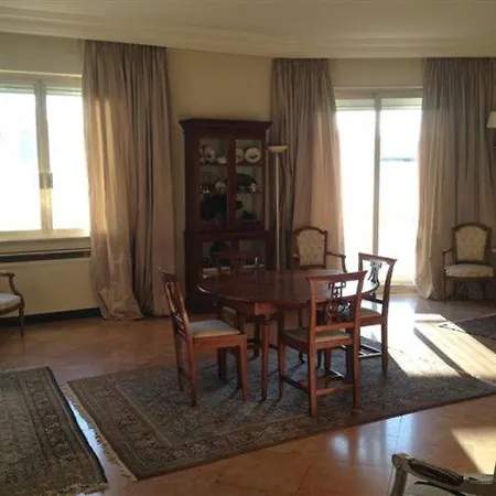 アジャンス Aici グレイ ダルビオン アパート *