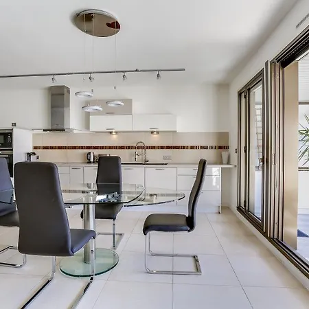 アパート アジャンス Aici グレイ ダルビオン *