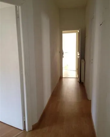 アジャンス Aici グレイ ダルビオン アパート *