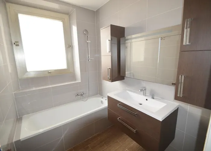 Agence Aici - Gray D'albion *