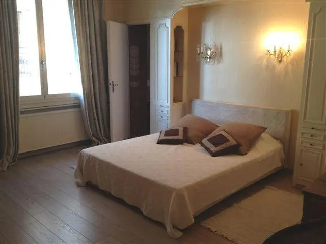 Agence Aici - Gray D'albion Lägenhet