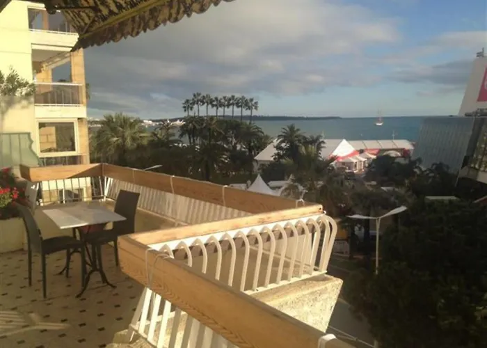 Agence Aici - Gray D'albion * Cannes