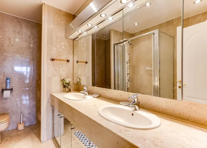 Agence Aici - Gray D'albion Lägenhet